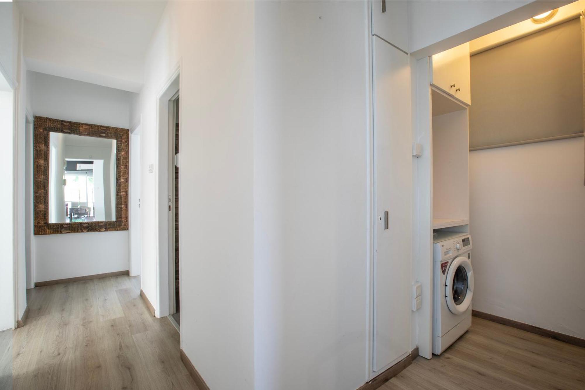 Neapolis Residence Spacious Quiet Near Beach Лімасол Екстер'єр фото