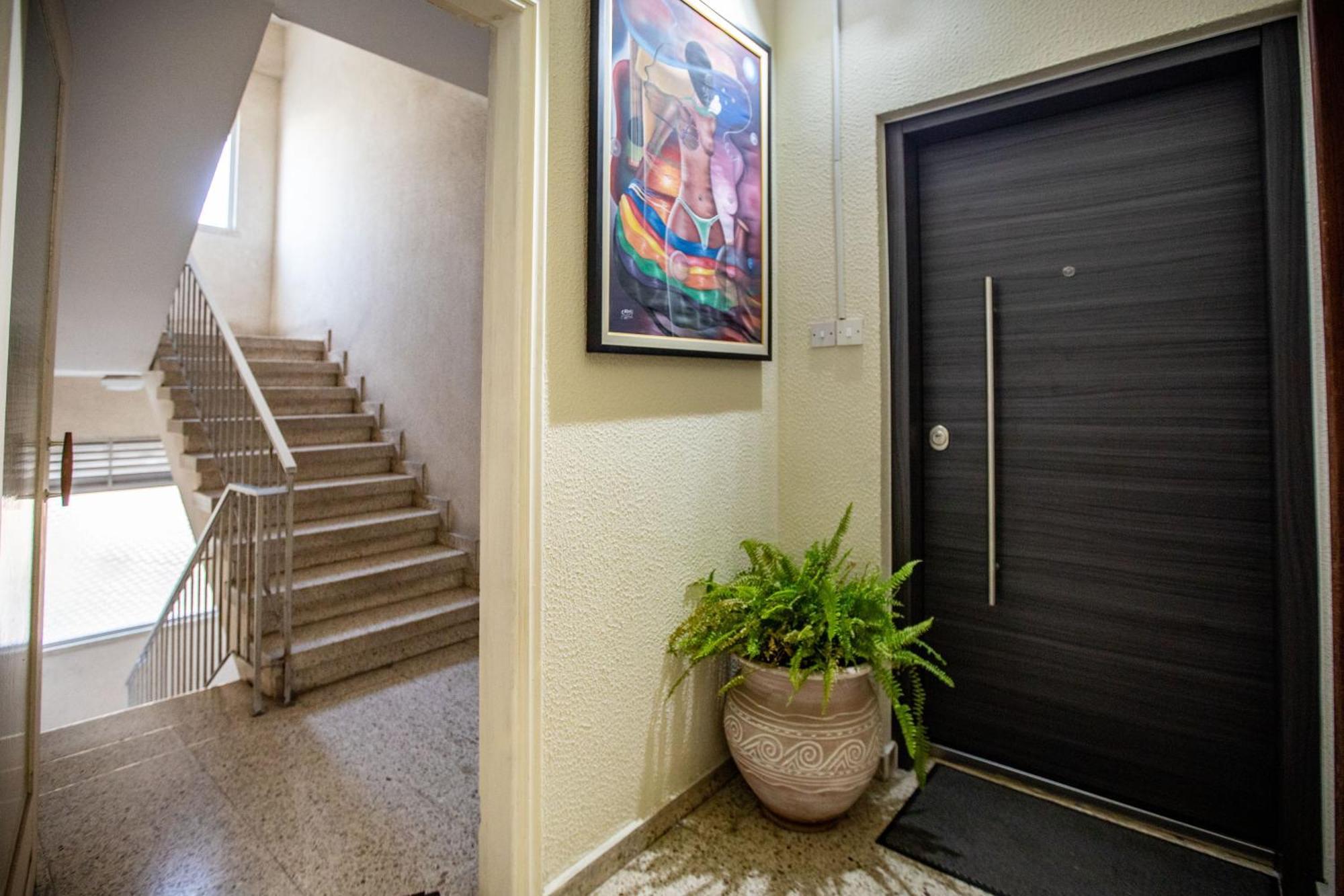 Neapolis Residence Spacious Quiet Near Beach Лімасол Екстер'єр фото